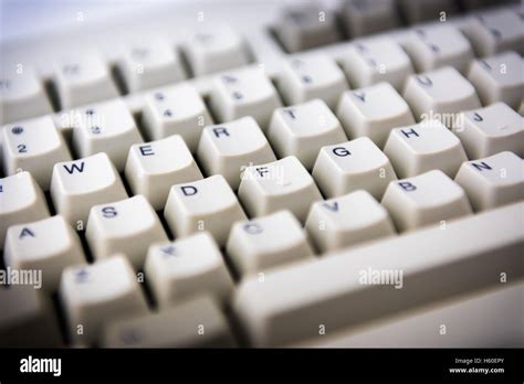 Old Computer Keyboard Stock Photo - Alamy