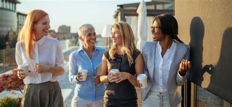 Real Business Women 的图像结果