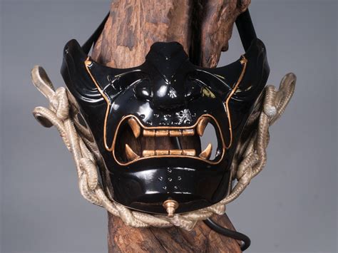 Tsushima Ghost Mask Black / Original Look / Samurai Mask / Jin Sakai ...