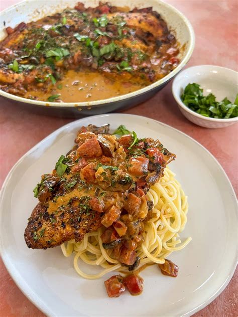 30 Minute Creamy White Wine Chicken - The Bite with Jackie