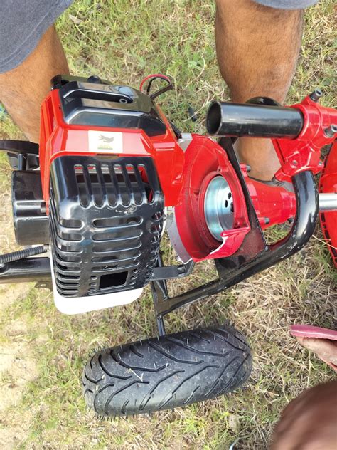 GIGAWATTS T415 Brush Cutter 52CC/1900W 2 Stroke Petrol Engine Grass ...