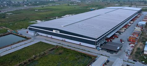 Structural Steel Solutions | Roofing, Cladding & PEB – MKS