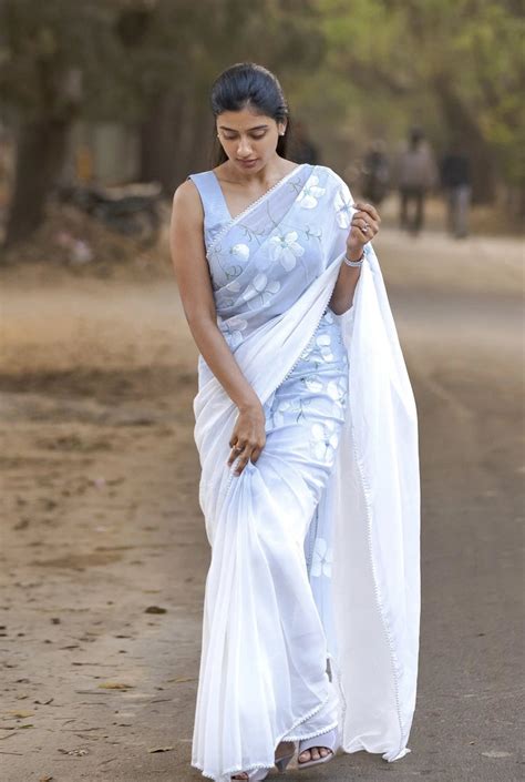 Sky Blue Pure Georgette Hand-Painted Saree with White Floral