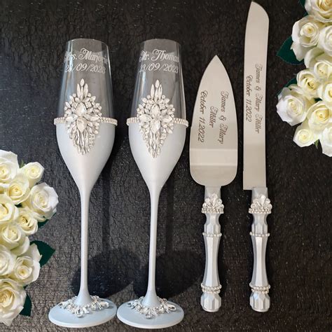 Personalized Silver Wedding Gift for Couple Champagne Glasses - Etsy