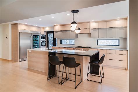 Modern Kitchen Lighting