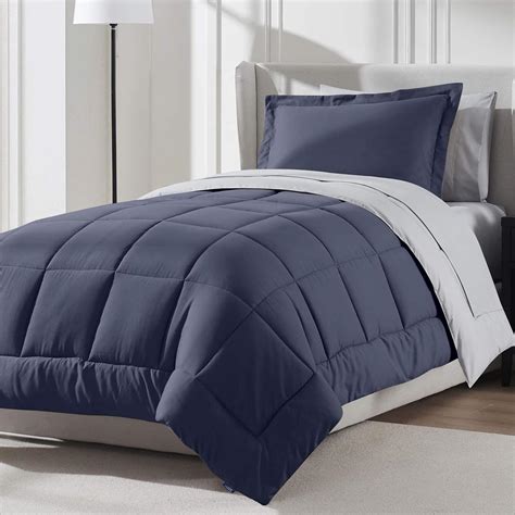 Amazon.com: Nestl 5 Piece Twin XL Comforter Set – Navy Reversible Bed ...