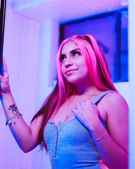 Amber Tellez | Outta sight but on your mind 😏🩷 | Instagram