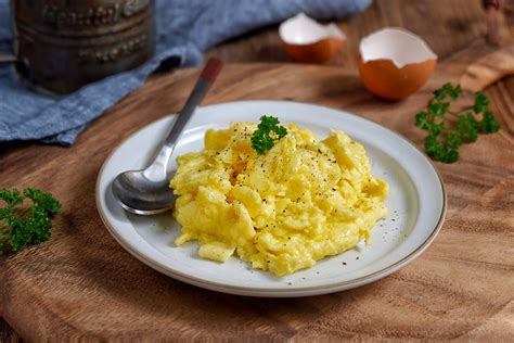美式炒蛋,美式炒蛋的家常做法 - 美食杰美式炒蛋做法大全