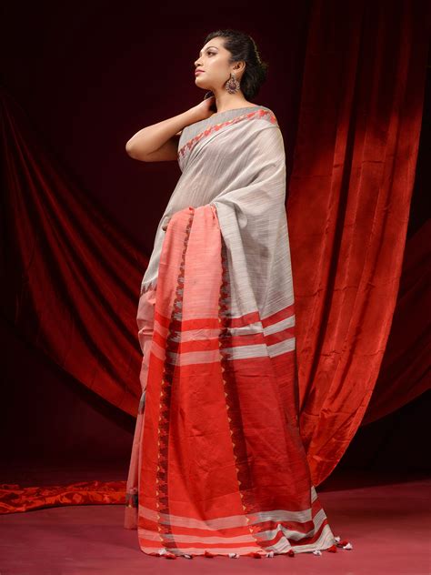 Grey And Peach Pure Cotton Handwoven Saree With Temple Borders – Charukriti