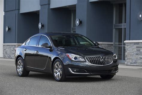 2014 Buick Regal Gets Standard Turbo, Better Fuel Economy
