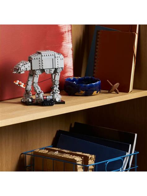 LEGO Star Wars 75440 The Empire Strikes Back AT-AT Walker & Snowspeeder