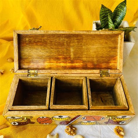 Gajagamini - Wooden Dry Fruit Holder – Alokya