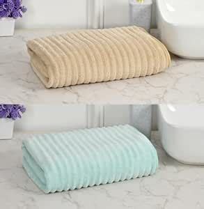Cotton Bolls Premium Microfiber Bath Towel – Ultra-Soft, Highly ...