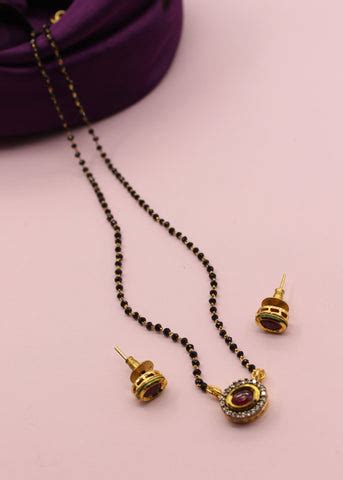 RED STONE PENDENT MANGALSUTRA – Sonchafa