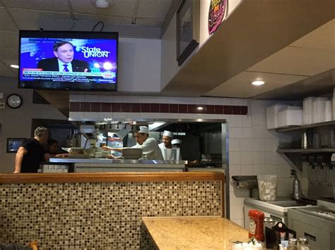 GEORGE'S RESTAURANT, Oak Park - Restaurant Reviews, Phone Number ...