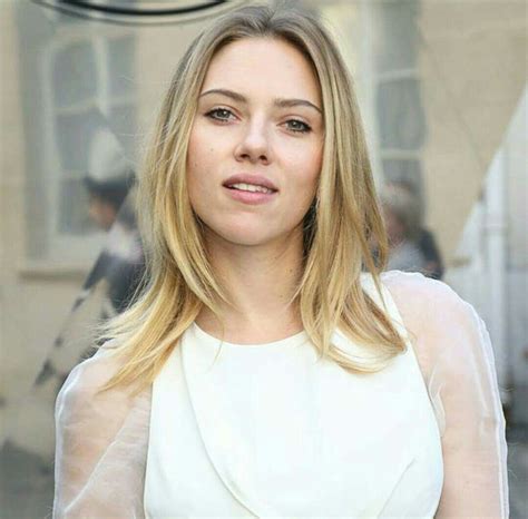Scarlett Johansson Avengers, Scarlett Johansson Biography, Scarlett ...