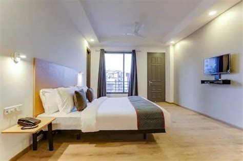 Bellmore Stay and Homes - Venue - Golf Course Extension Road - Gwal ...