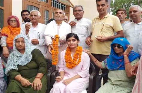 हरियाणा की बेटी EPFO में बनी Assistant Commissioner, UPSC परीक्षा में ...