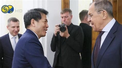 李辉与拉夫罗夫就俄乌冲突举行会谈_凤凰网资讯_凤凰网