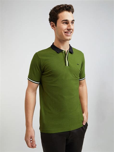 Men Green Slim Fit Solid Cotton Polyester Blend Round Neck Collar Polo ...
