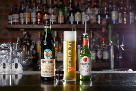 Trumer Pilsner Beer, Craft Brew, Local Beer — Molly Decoudreaux Photography