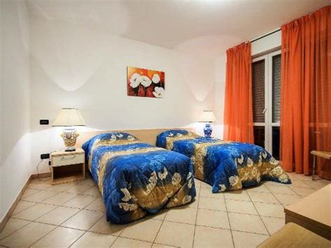 HOTEL COMACCHIO - LOCANDA DEGLI ESTE (Codigoro) - Hotel Reviews ...