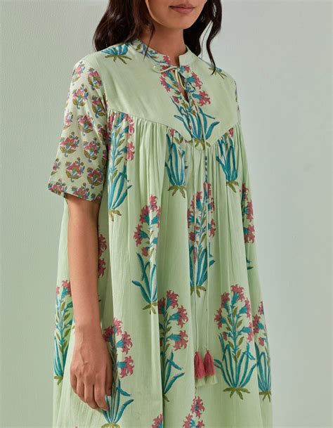"Effortless Elegance: Green Hand Block Buti Printed Tiered Dress"