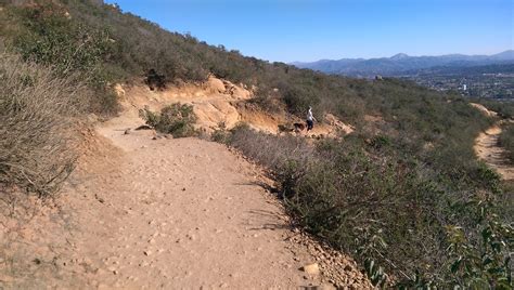 30 Best San Diego Hikes | Hiking Trails Near San Diego | La Jolla Mom