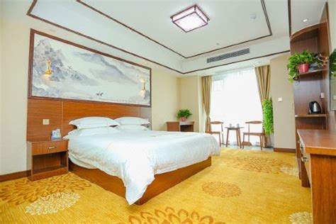 蚌埠张公湖畔酒店预订价格,联系电话位置地址【携程酒店】