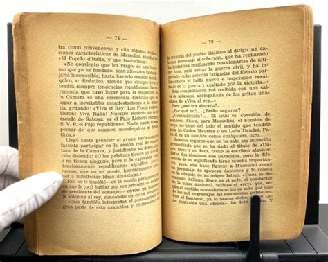 1932 Historia de Mussolini, Luis Roya, Fascismo, | Ubuy India