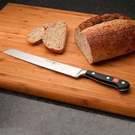 Wusthof Classic 9-Inch Double-Serrated Bread Knife - 4152-7/23 ...