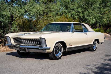 1965 Buick Riviera Gran Sport VIN 494475H921266 | Hagerty Valuation Tools