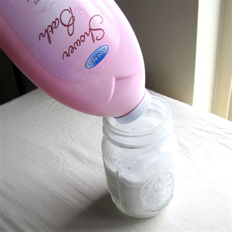 Fragranced Body Powder 的图像结果