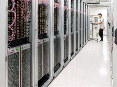 Bulgarian PM, Academy of Sciences President launch Bulgarian supercomputer