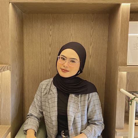 A Crane Among Wolves: Novel Fiksi Sejarah karya Terbaru June Hur!