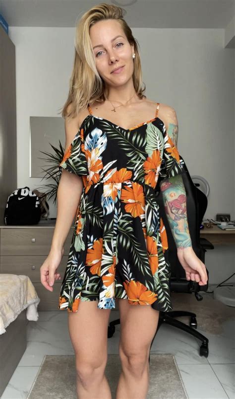 Sagittarina (@sagittarinaofficial) [Instagram] : r/inked_babes