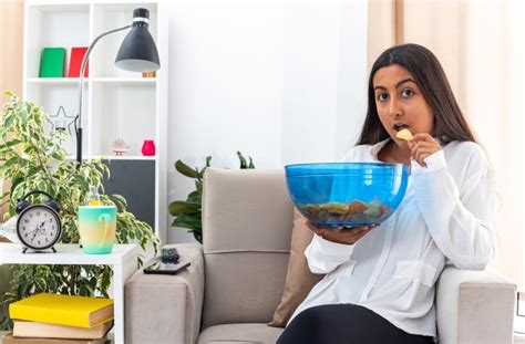 Eating 的图像结果