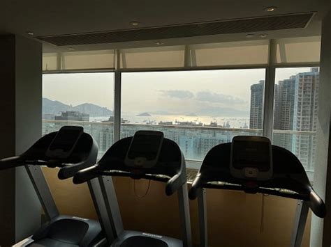 HILTON GARDEN INN HONG KONG MONGKOK - Hotel Reviews, Photos, Rate ...