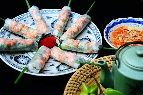 Pick Your Own Traditional Vietnamese Food + Market Tour in Hanoi : Book and Enjoy with Cookly