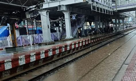 Torrential rain wreaks havoc Mumbai 96 buildings evacuated yellow alert ...