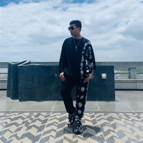 Karan Johar enjoys a whopping net worth of INR 1777 crores