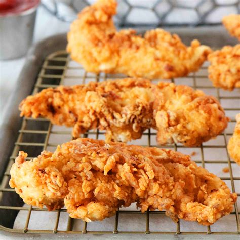 Easy Fried Chicken Strips Recipe: Crispy & Quick!
