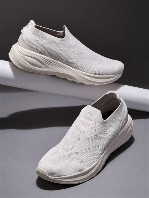 JETRA White Men's Walking Shoes – Campus Shoes