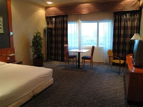 ELITE SUITES (Bahrain/Manama) - Hotel Reviews & Photos - Tripadvisor