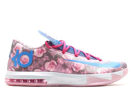 Nike KD X « Aunt Pearl » : Un coloris en hommage à la tante de Kevin ...