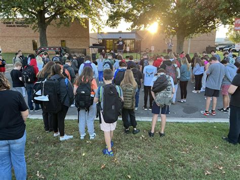 Oklahoma 'wholeheartedly' observes See You at the Pole|Baptist ...