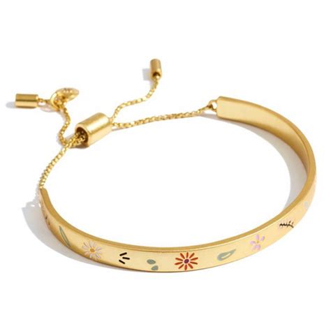 Most Popular Types of Bracelets – Style Guide for Women - Amalfa