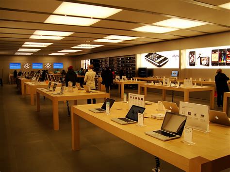 请问南京哪里有苹果手机专卖-南京哪里有比较好的苹果专卖店·····谢谢 _感人网