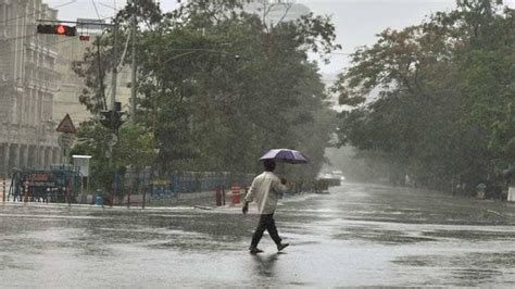 Weather Forecast Today: मुंबई में तेज बारिश, पुंछ में बादल फटने से कई ...