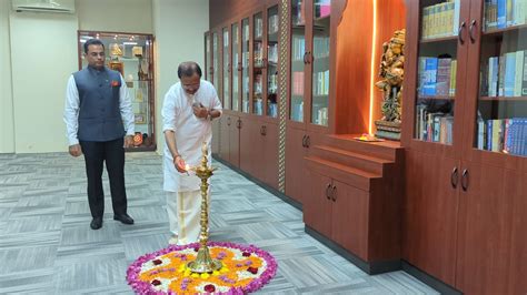 MoS Muraleedharan inaugurates newly designed library at Embassy in Oman